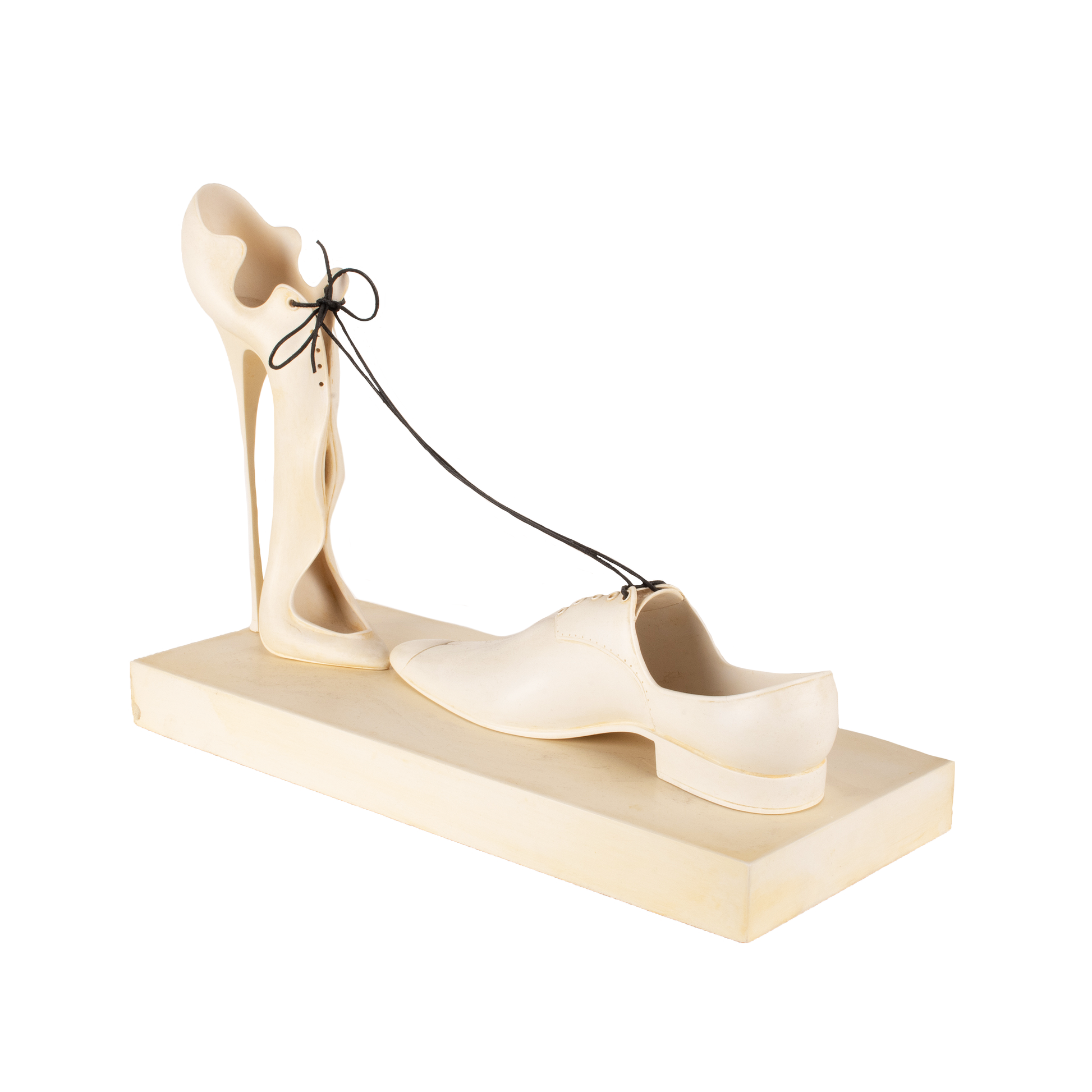 Skulptur von Paul Wunderlich, ausgestellt in der Kunstgalerie Alexander E. Räber in Zürich